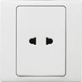 Ổ cắm điện LEGRAND Mallia 283100
